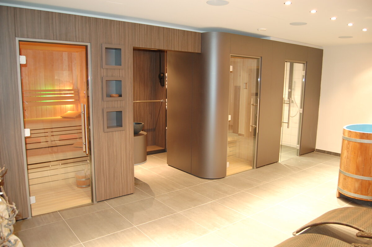 Finnischer Sauna und Infrarot-Sauna